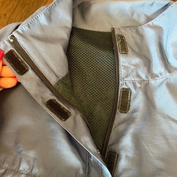 Gap Blue Rain/Windbreaker Jacket, 4 Pockets, 3/4 Velcro Neck Opening, Size XL - Picture 7 of 15